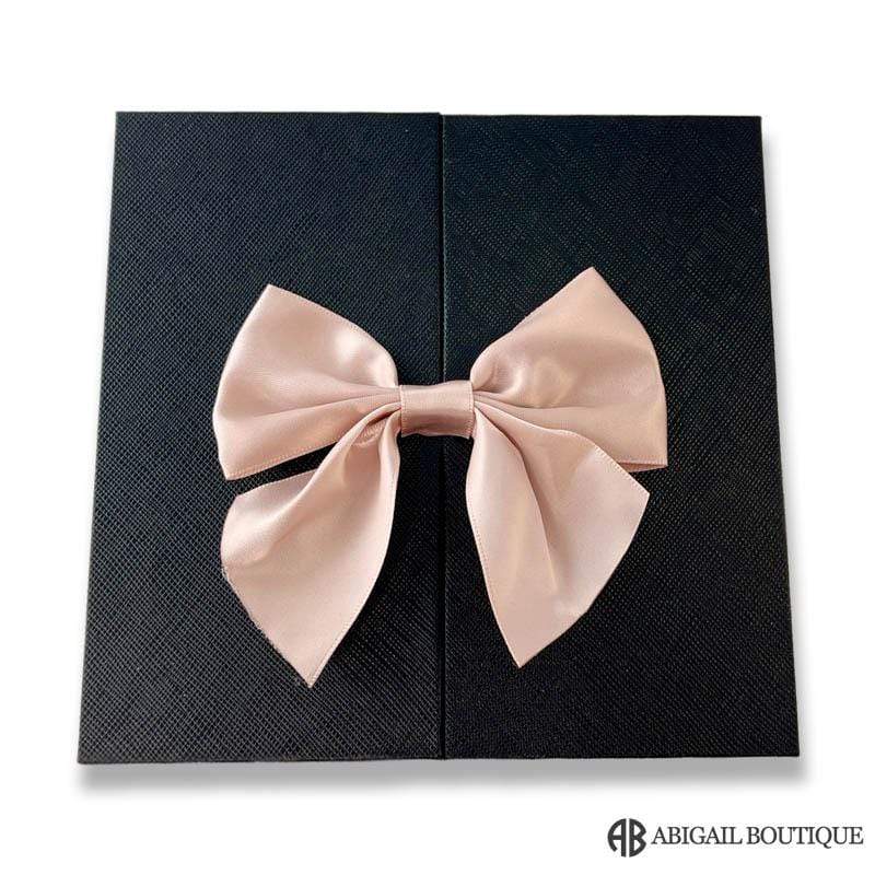 16 Mini Roses Jewelry Box with Heart Love Necklace Set