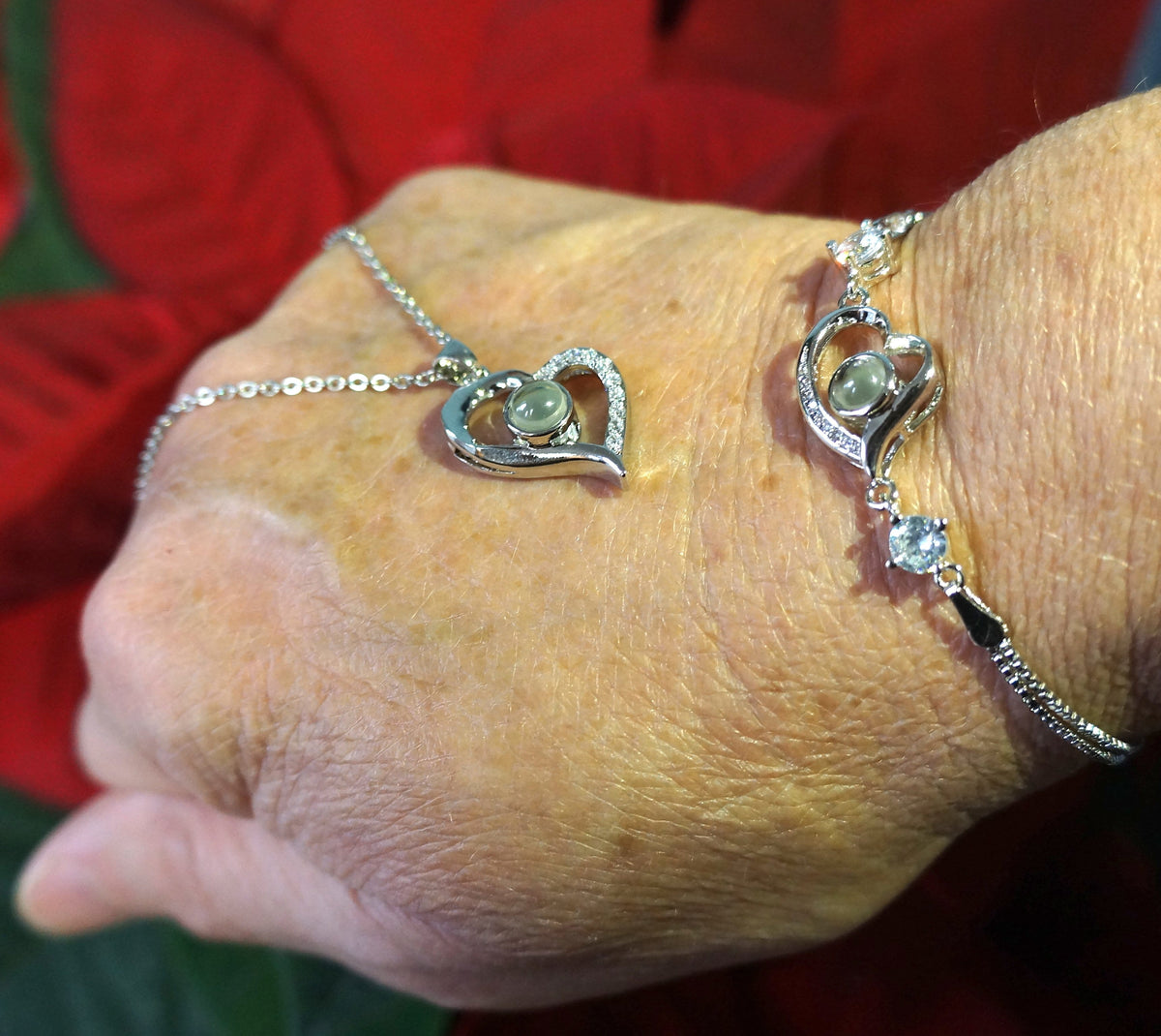 100 Languages I Love You In Heart Shape Necklace.