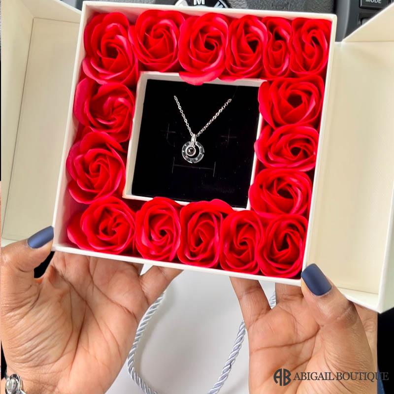 16 Mini Roses Jewelry Box with Love Necklace Set