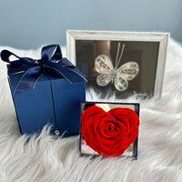 Heart Shaped Preserved Rose On Mirror Jewelry Box With Heart Love Necklace