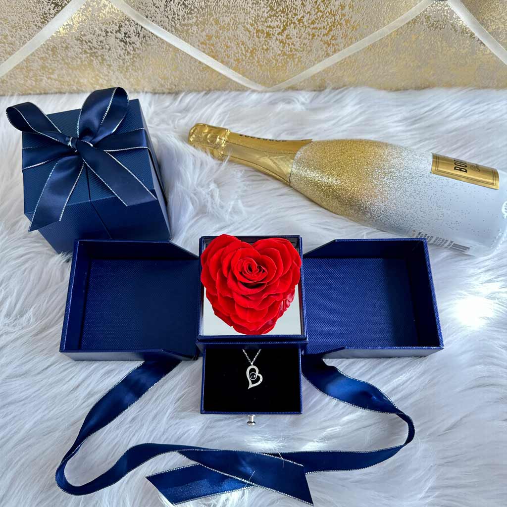 Heart Shaped Preserved Rose On Mirror Jewelry Box With Heart Love Necklace