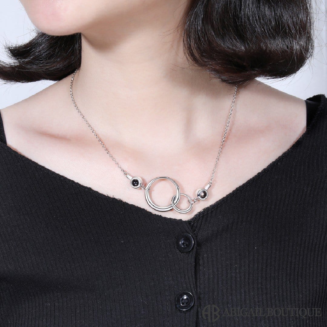 Interlocking Circle Necklace.